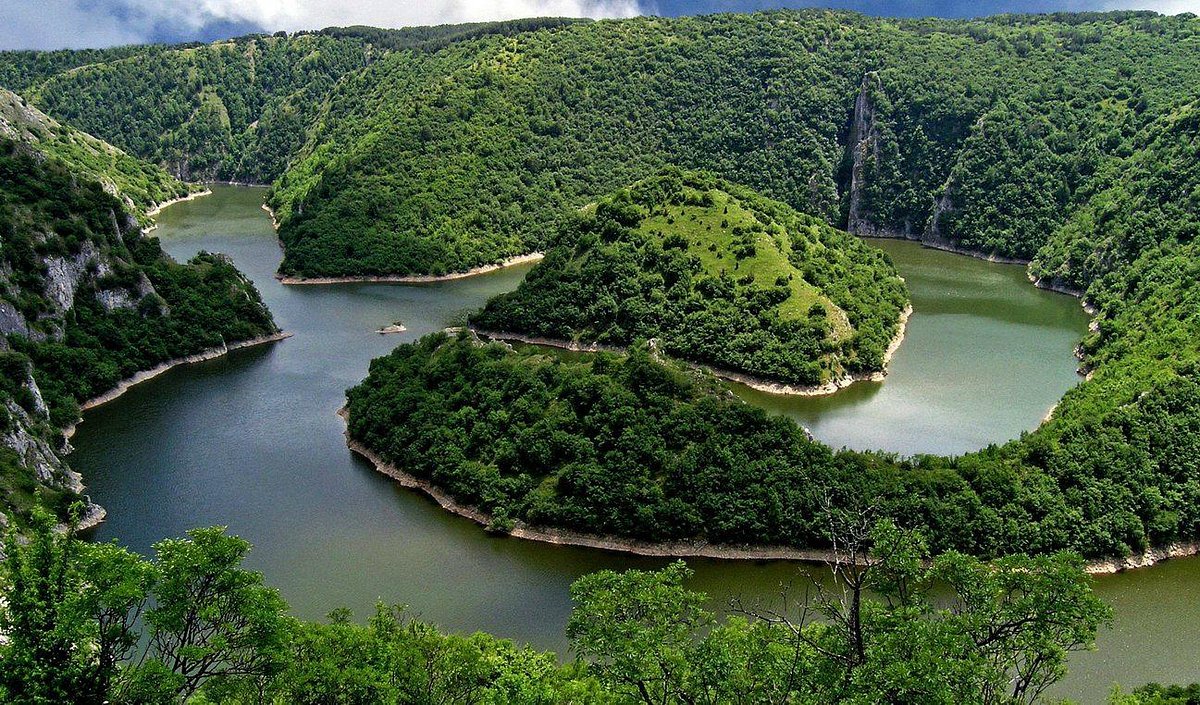 uvac canyon